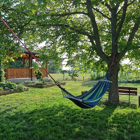 Dom W Siedlisku Pod Orzechem Сasa de vacaciones