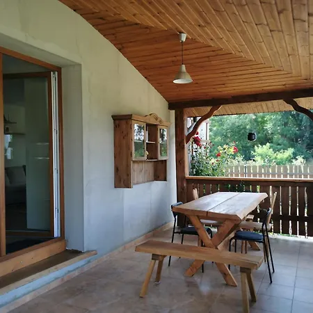 Holiday home Dom W Siedlisku Pod Orzechem Przylek