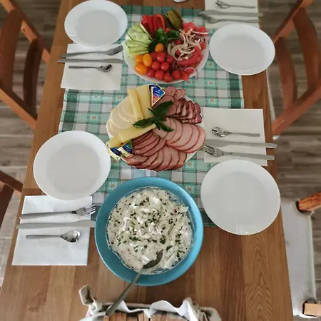 Dom W Siedlisku Pod Orzechem *